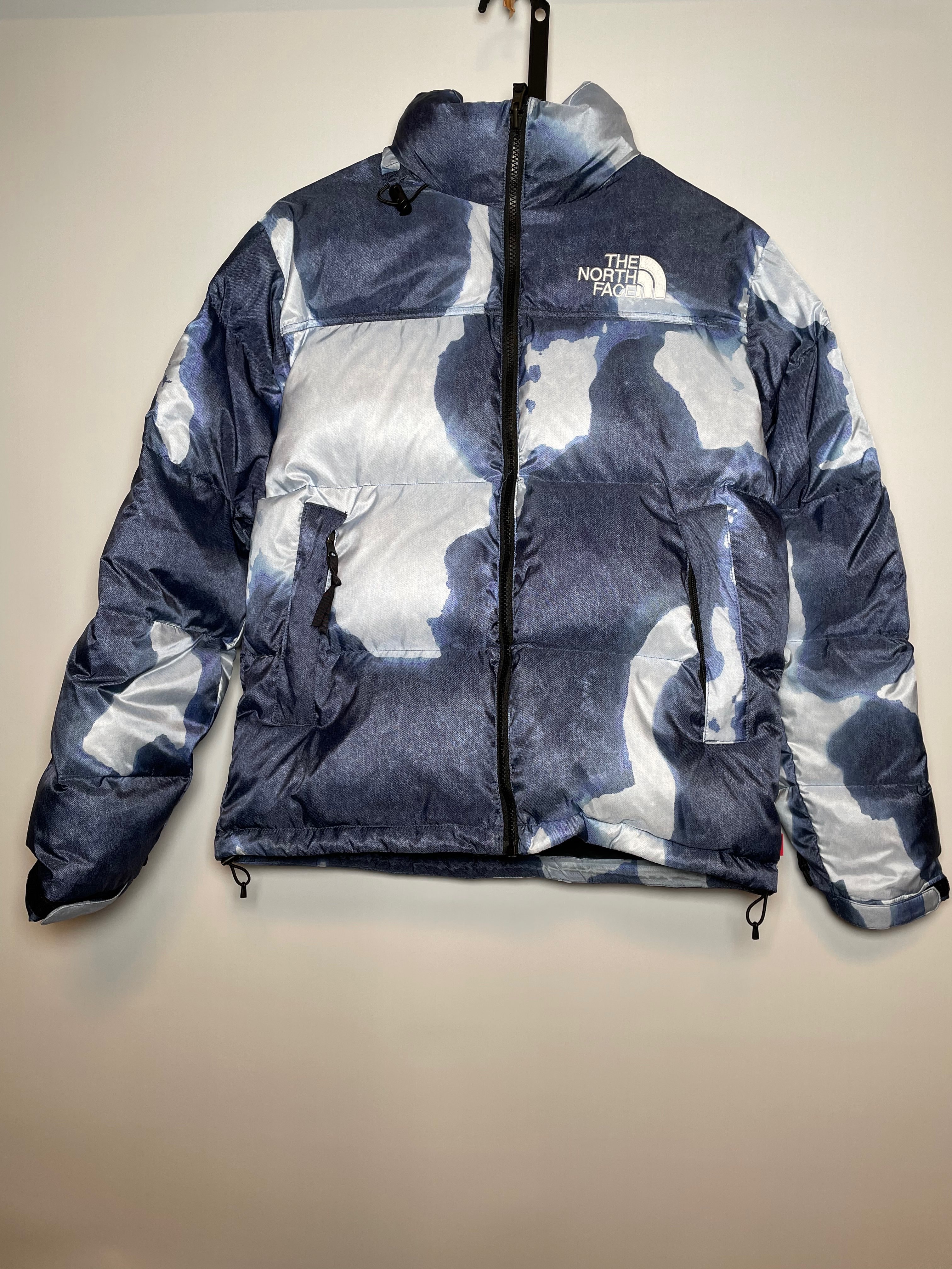 Supreme x The North Face Bleached Denim Print Nuptse Jacket "Indigo"