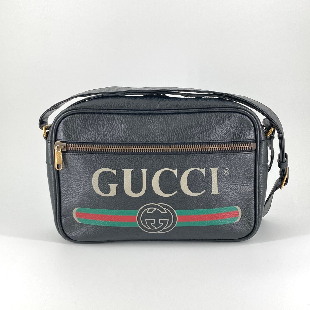 GUCCI(グッチ) ロゴプリント 523589 ショルダーバッグ ブラック