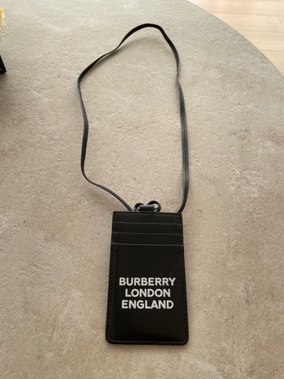 バーバリー社員証・定期入れ カードケース