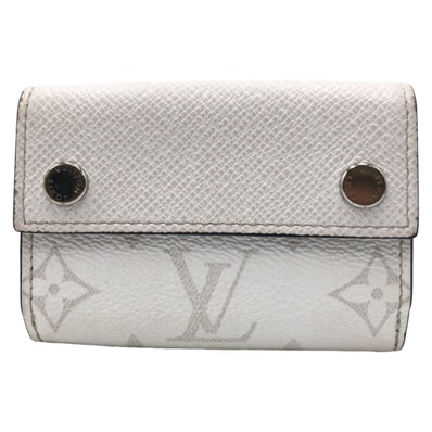 美品 LOUIS VUITTON ルイヴィトン タイガ ラマ ディスカバリー コンパクトウォレット オプティックホワイト シルバー金具 PVC 折財布 コンパクトウォレット 506311 【中古】