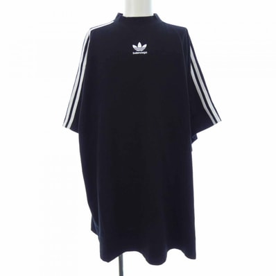 バレンシアガ BALENCIAGA Tシャツ