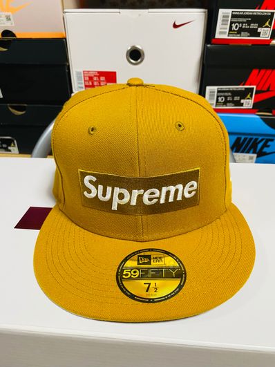 Supreme Champions Box Logo New Era® "Wheat "