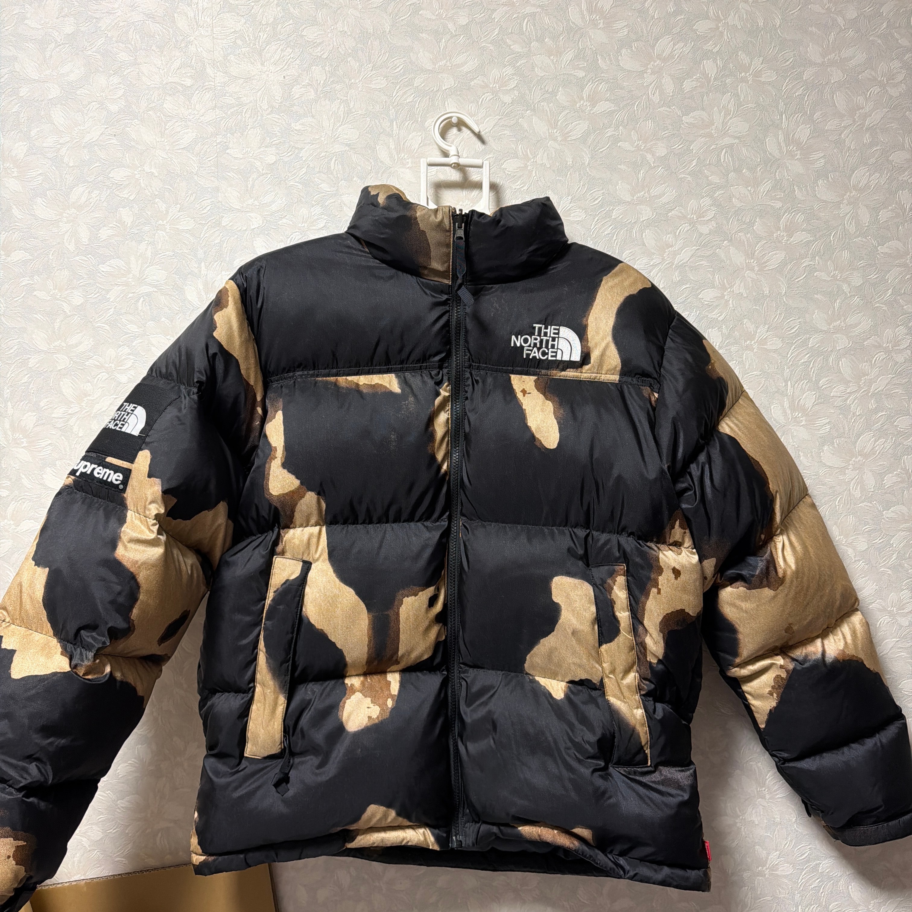Supreme x The North Face Bleached Denim Print Nuptse Jacket "Black"