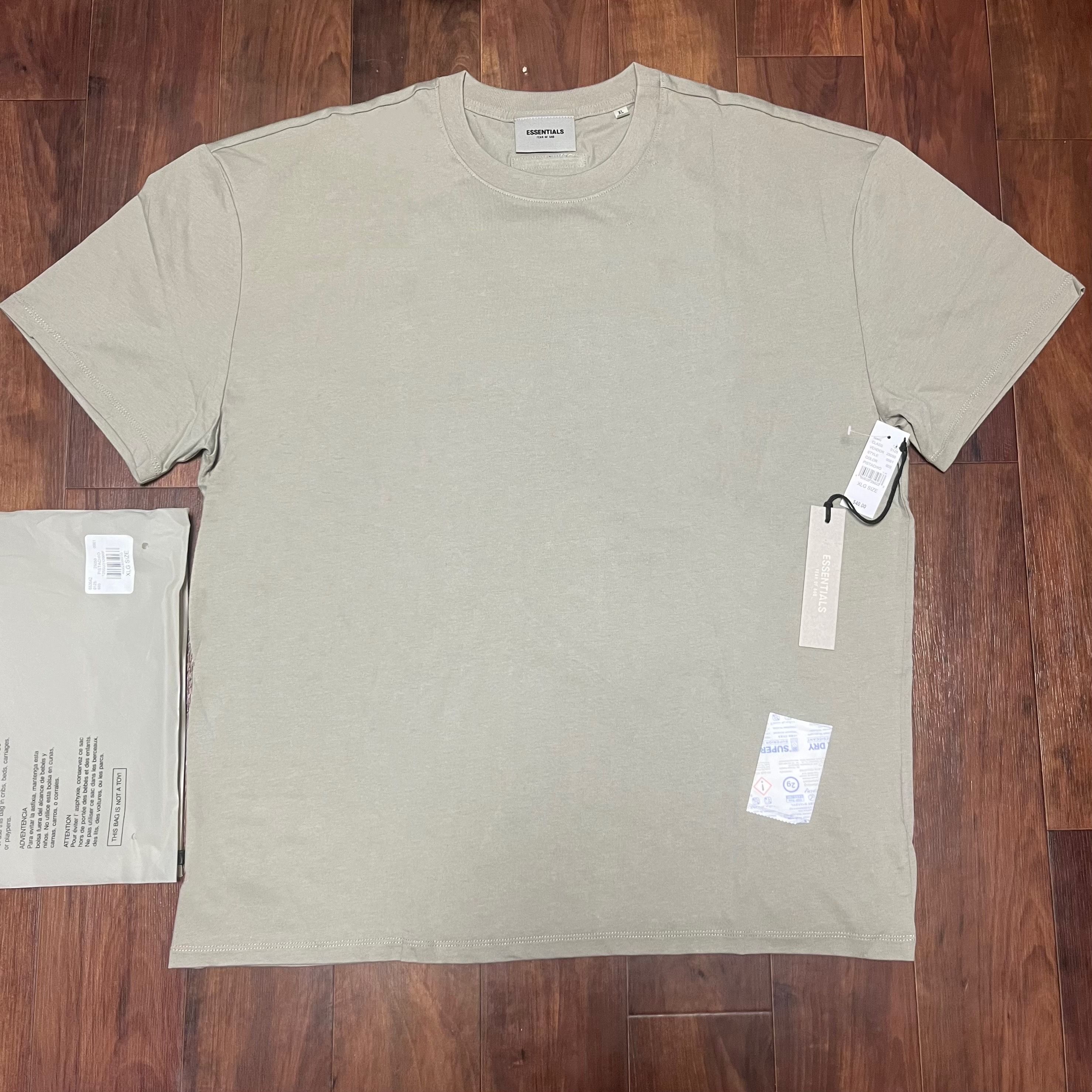 FEAR OF GOD ESSENTIALS S/S TEE "Pistachio"