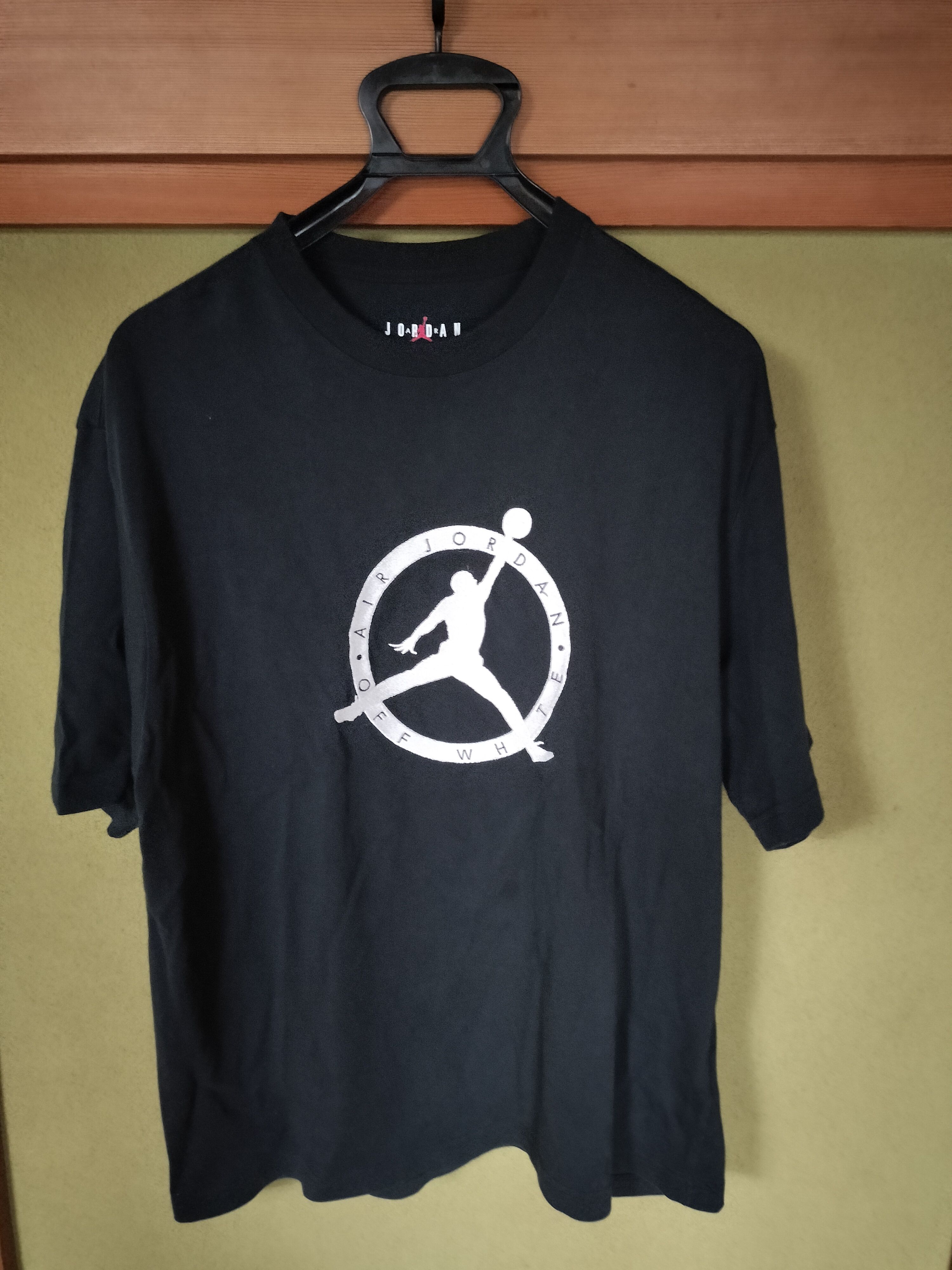 Air Jordan Off-WhiteTM️ Short Sleeve T-shrit "Black"