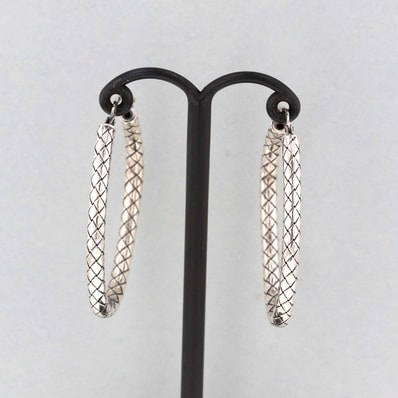 【値下げ】BOTTEGAVENETA ボッテガヴェネタ イントレチャート ピアス ピアス シルバー925 シルバー レディース【中古】