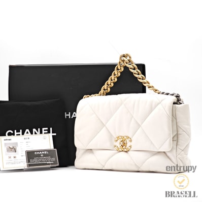 CHANEL シャネル CHANEL 19 CHANEL 19 CHANEL 19 AS1161 30237663 ショルダーバッグ Lambskin ホワイト レディース