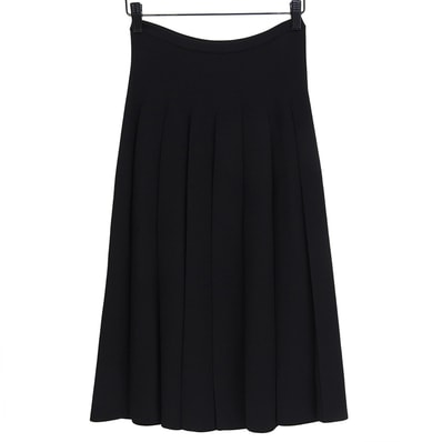 サルヴァトーレフェラガモ 美品 レーヨン混 ランダムタック ジャージー フレアスカート レディース 黒 S 9710-001 S