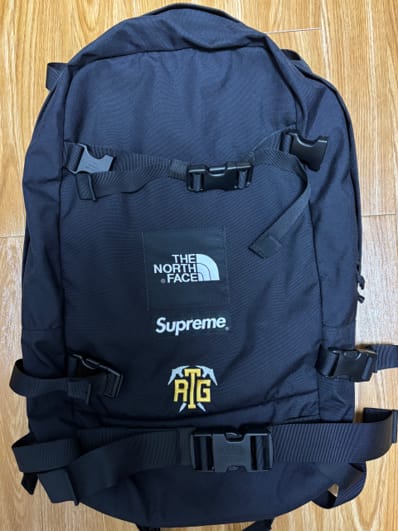 Supreme x The North Face RTG Backpack. 35L "Black"