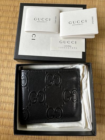 GUCCI GG Embossed Coin Wallet "Black"