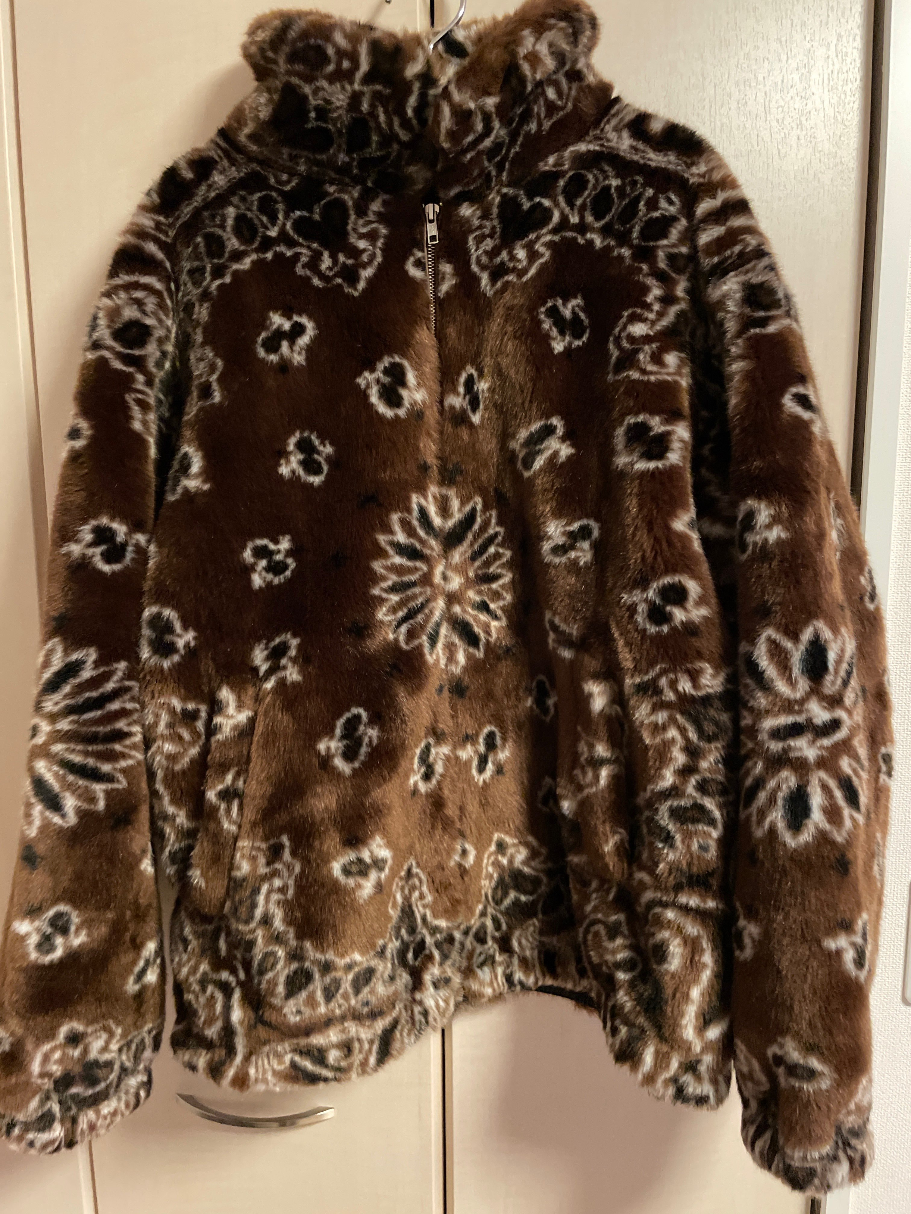 Supreme Bandana Faux Fur Bomber Jacket "Brown"