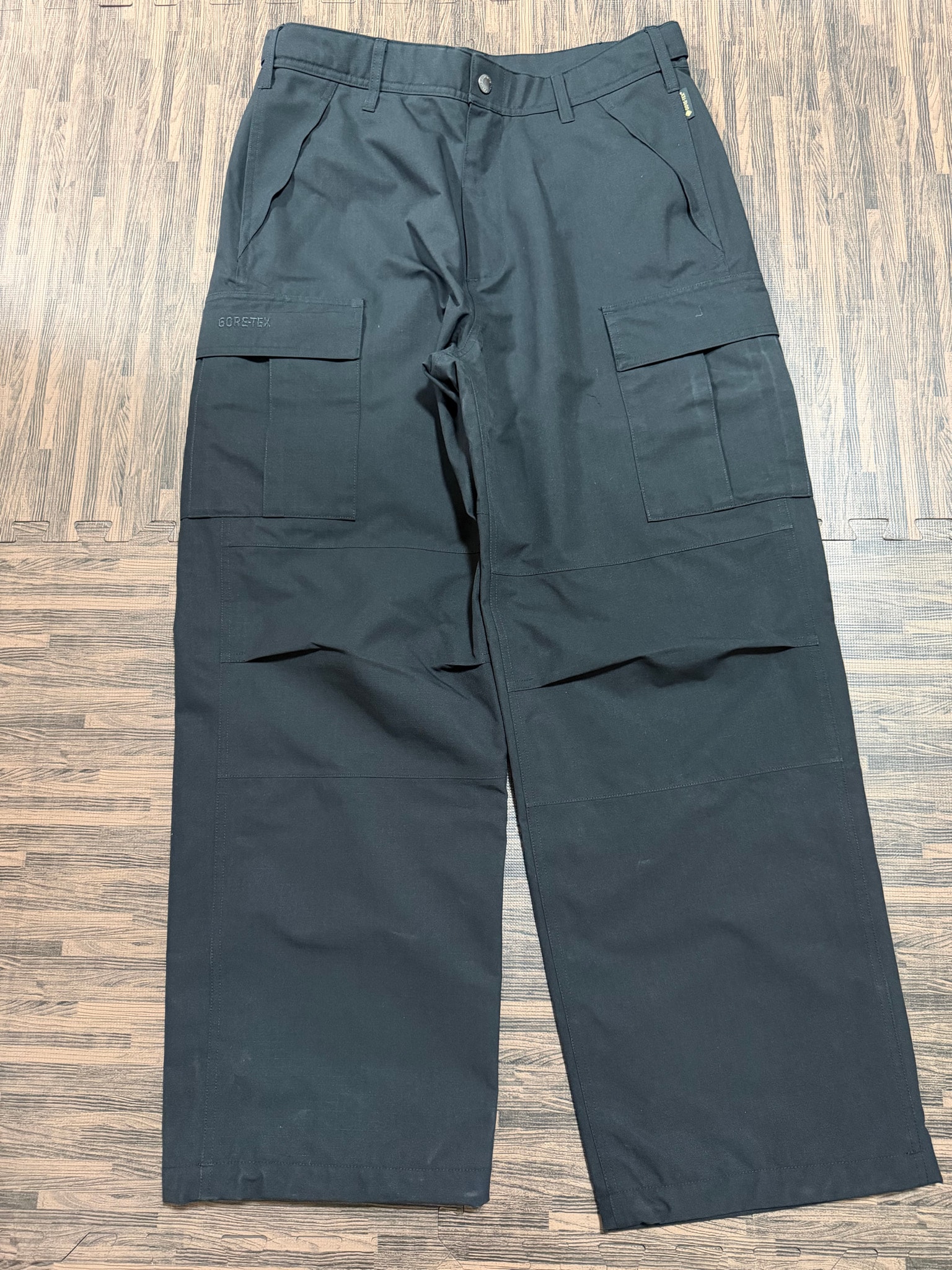 Supreme GORE-TEX Cargo Pant "Black"