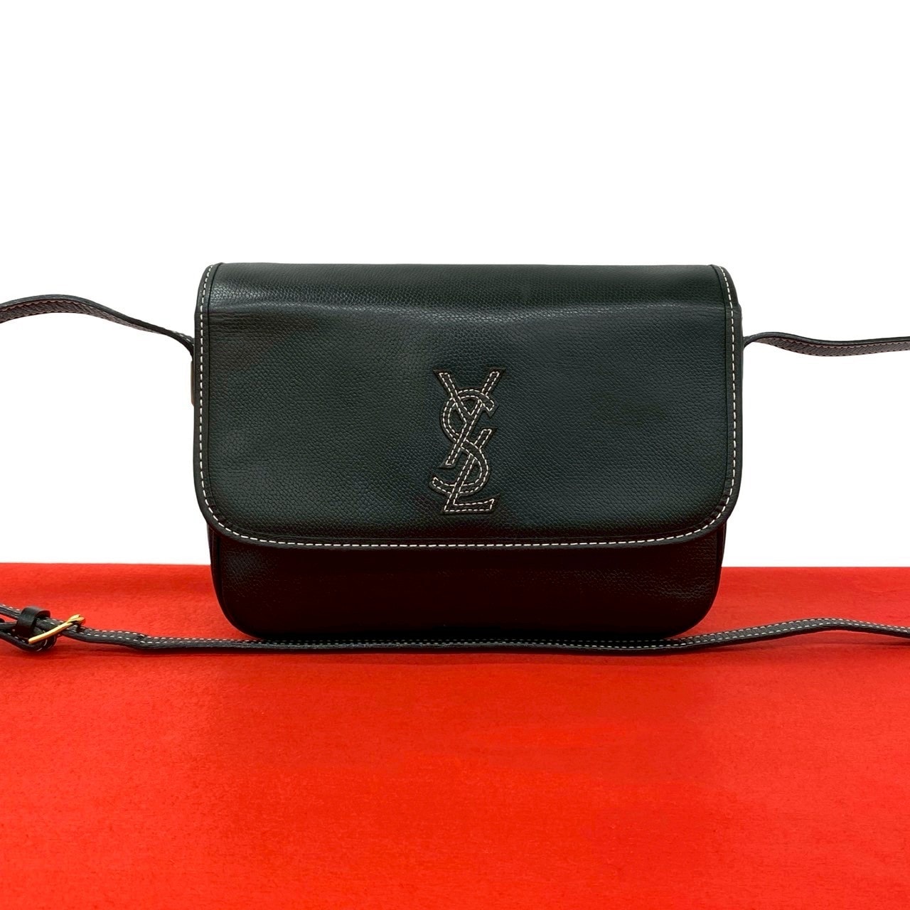 YVES SAINT LAURENT イヴ・サンローラン YSL ロゴ ステッチ レザー ショルダーバッグ ブラック
38396