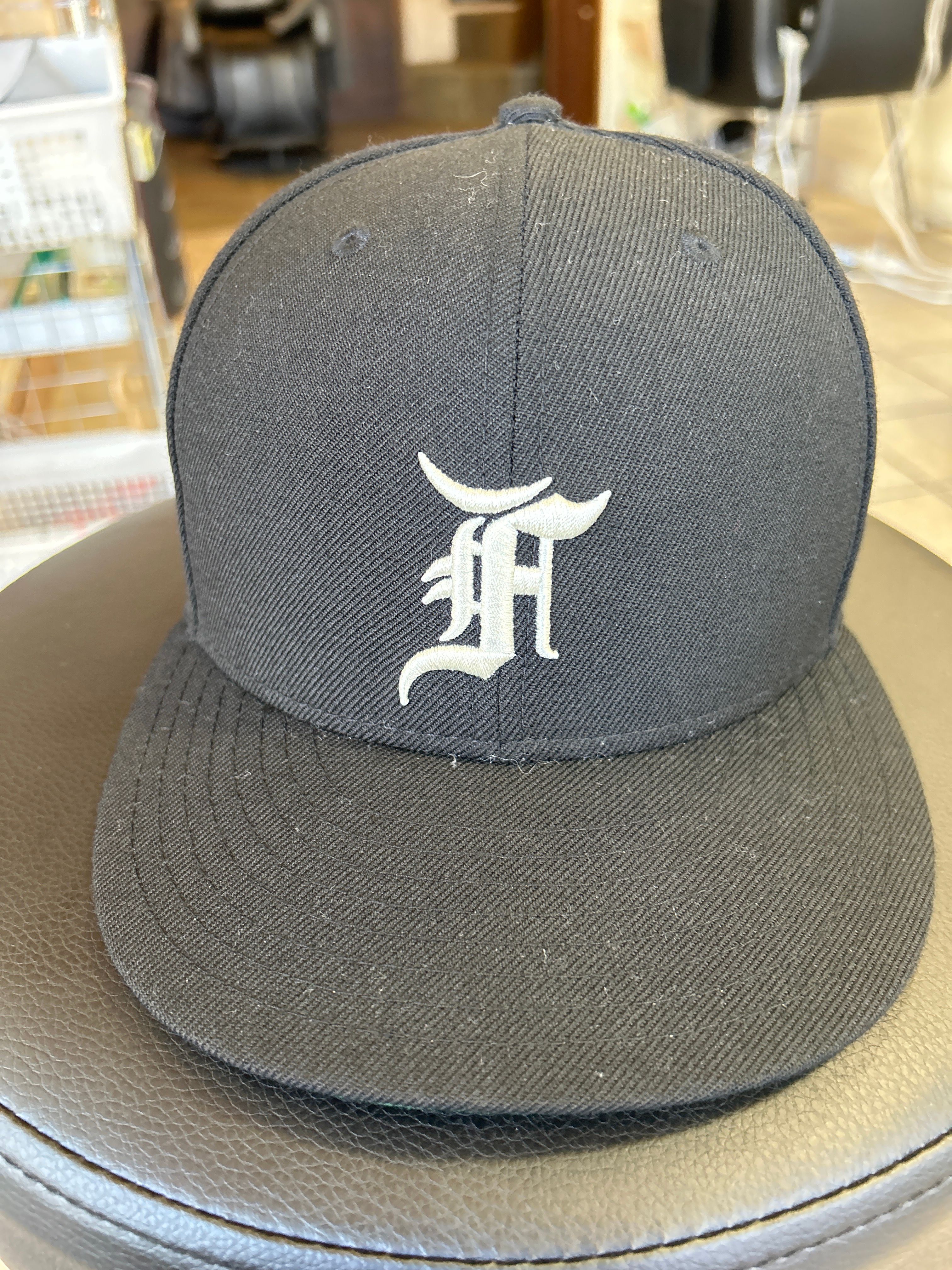 FEAR OF GOD ESSENTIALS New Era Fitted Cap (FW20) "Black"