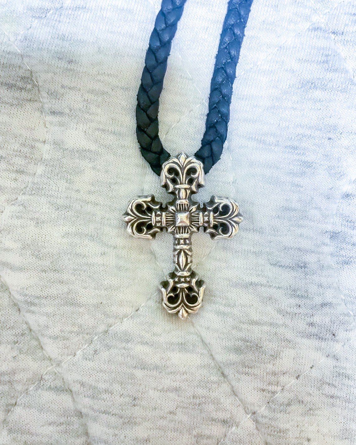 クロムハーツ フィリグリークロスXS レザーブレイド