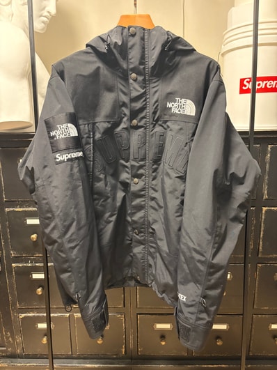 Supreme x The North Face Arc Logo Mountain Parka "Black" NP11901I / NF0A3VMM