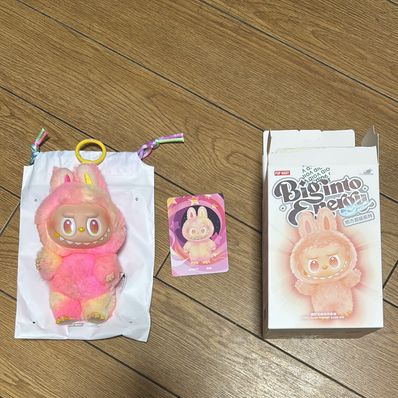 POP MART THE MONSTERS (LABUBU) Big into Energy Series Plush Pendant LOYALTY