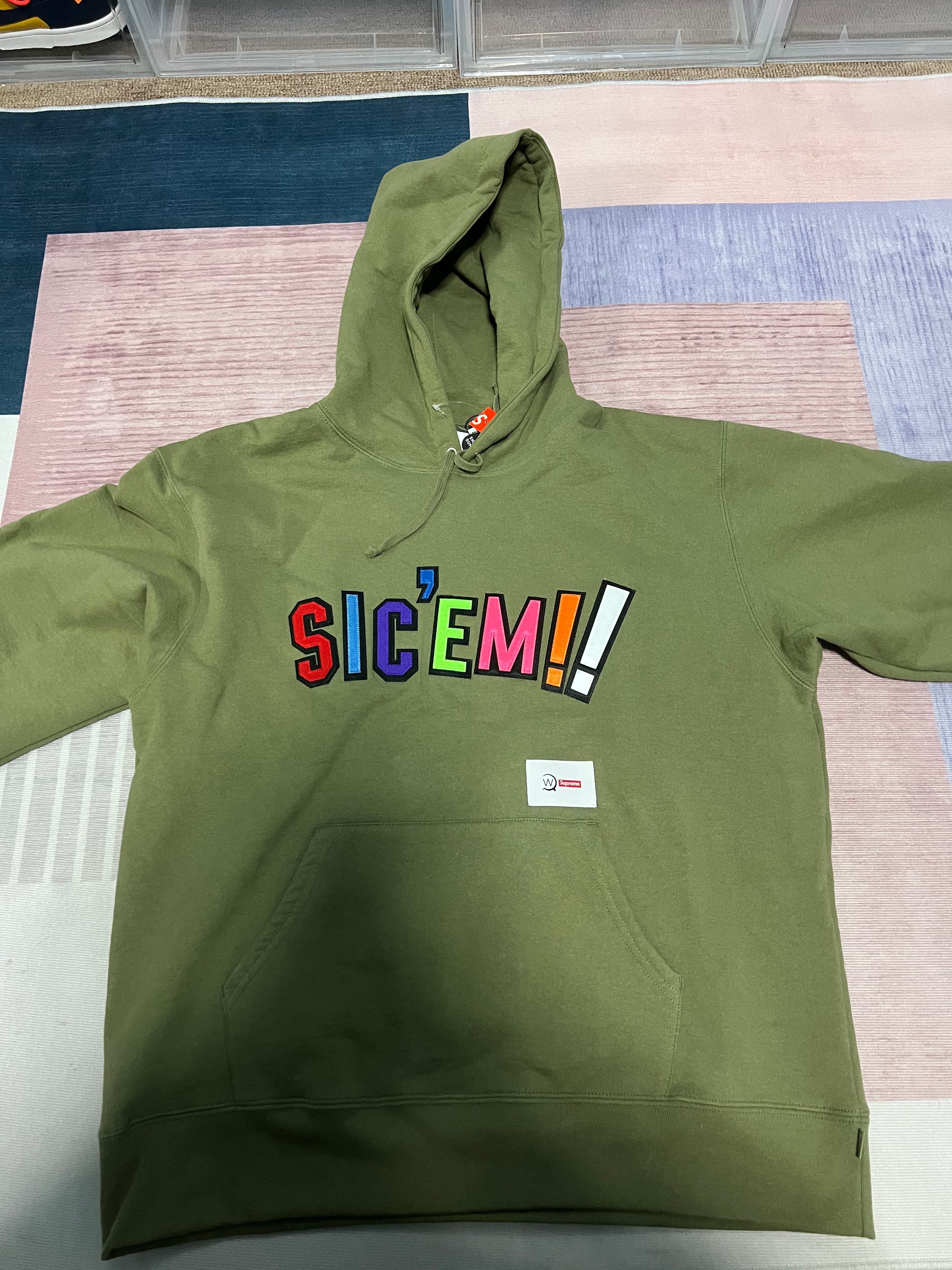 Supreme / WTAPS Sic'em! Hooded Sweatshirt "Olive Drab"