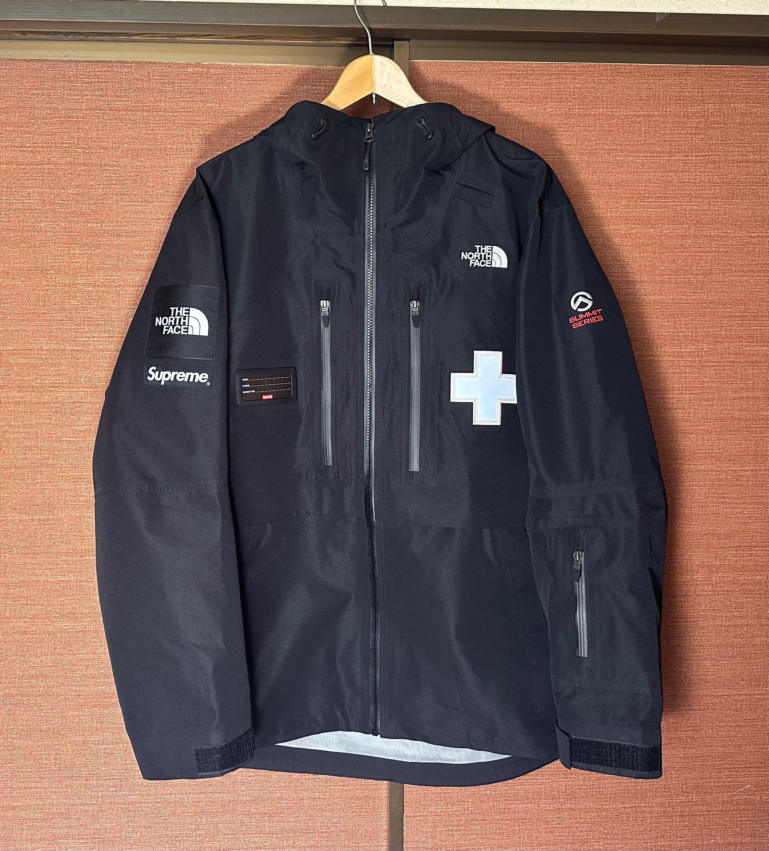 Supreme x The North Face Summit Series Rescue Mountain Pro Jacket "Black"
