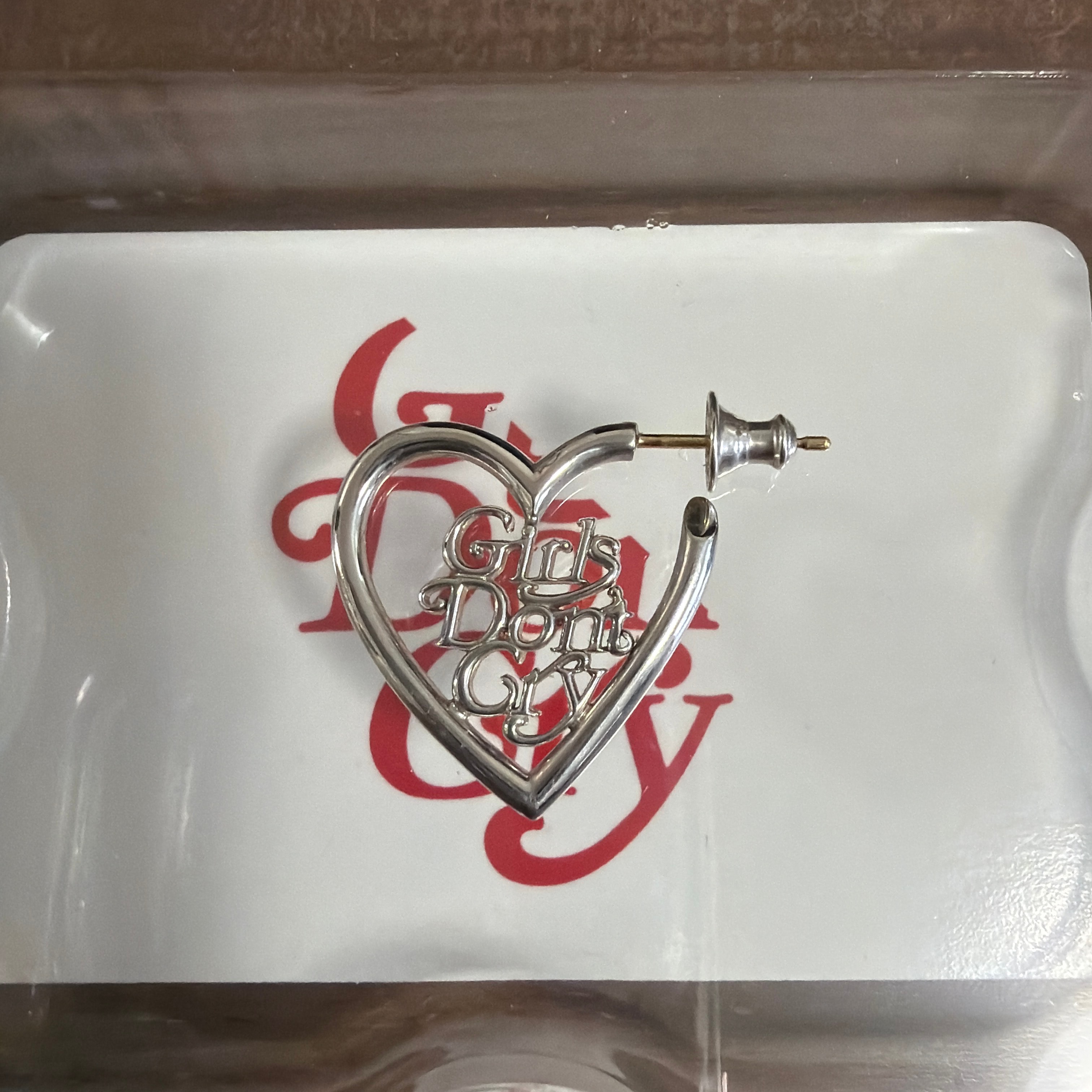 Girls Don't Cry x CAREERING GDC002 (SV) "Silver" / VERDY