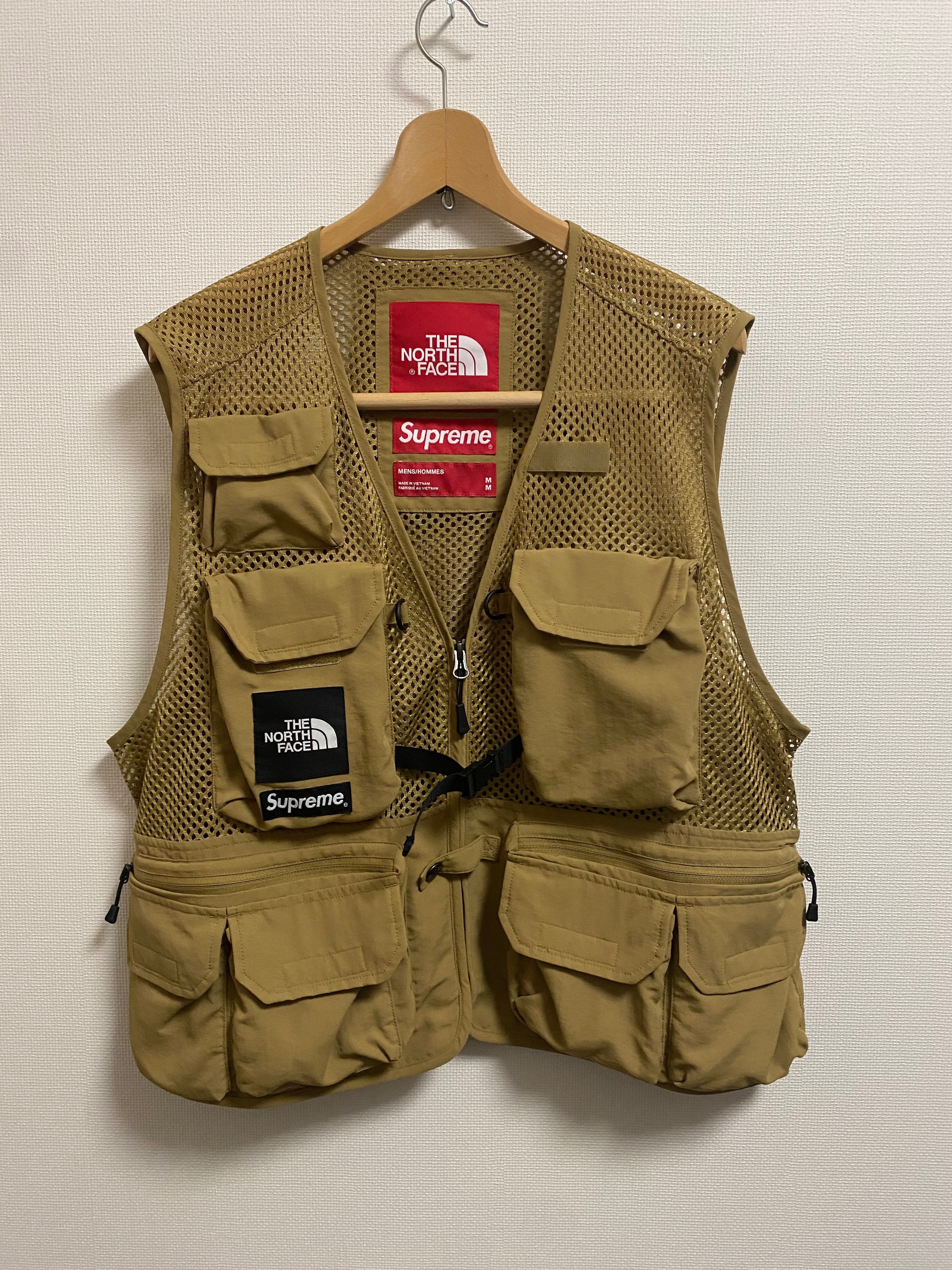 Supreme x The North Face Cargo Vest "Gold"