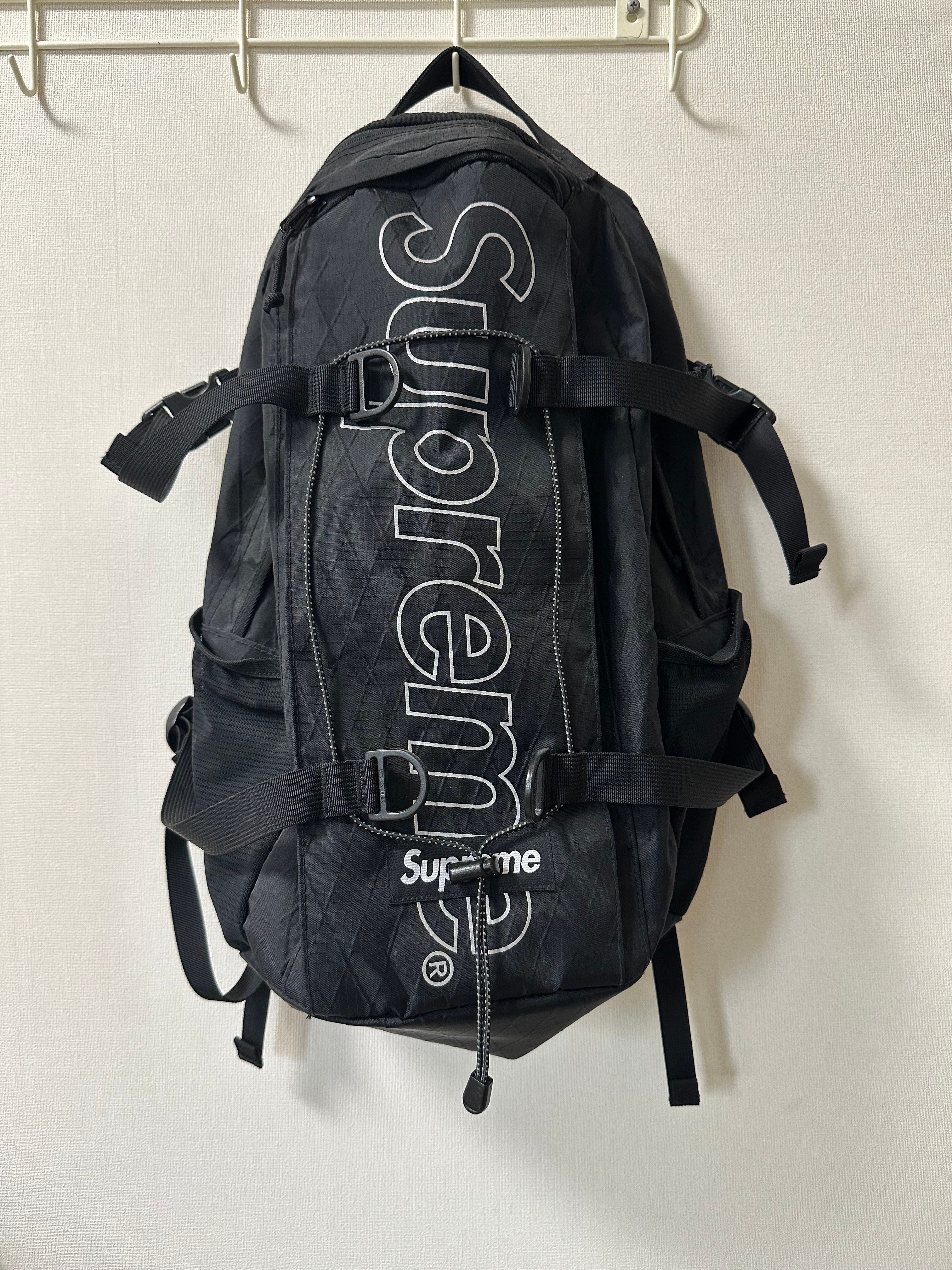 Supreme 18FW Backpack "Black"