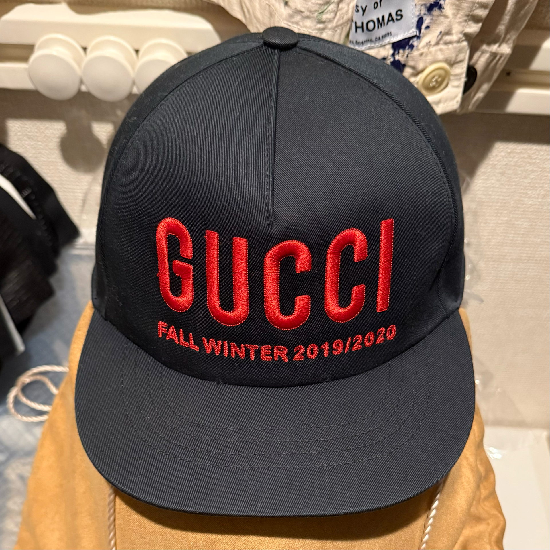 GUCCI Embroidery Baseball Cap "Black/Red"