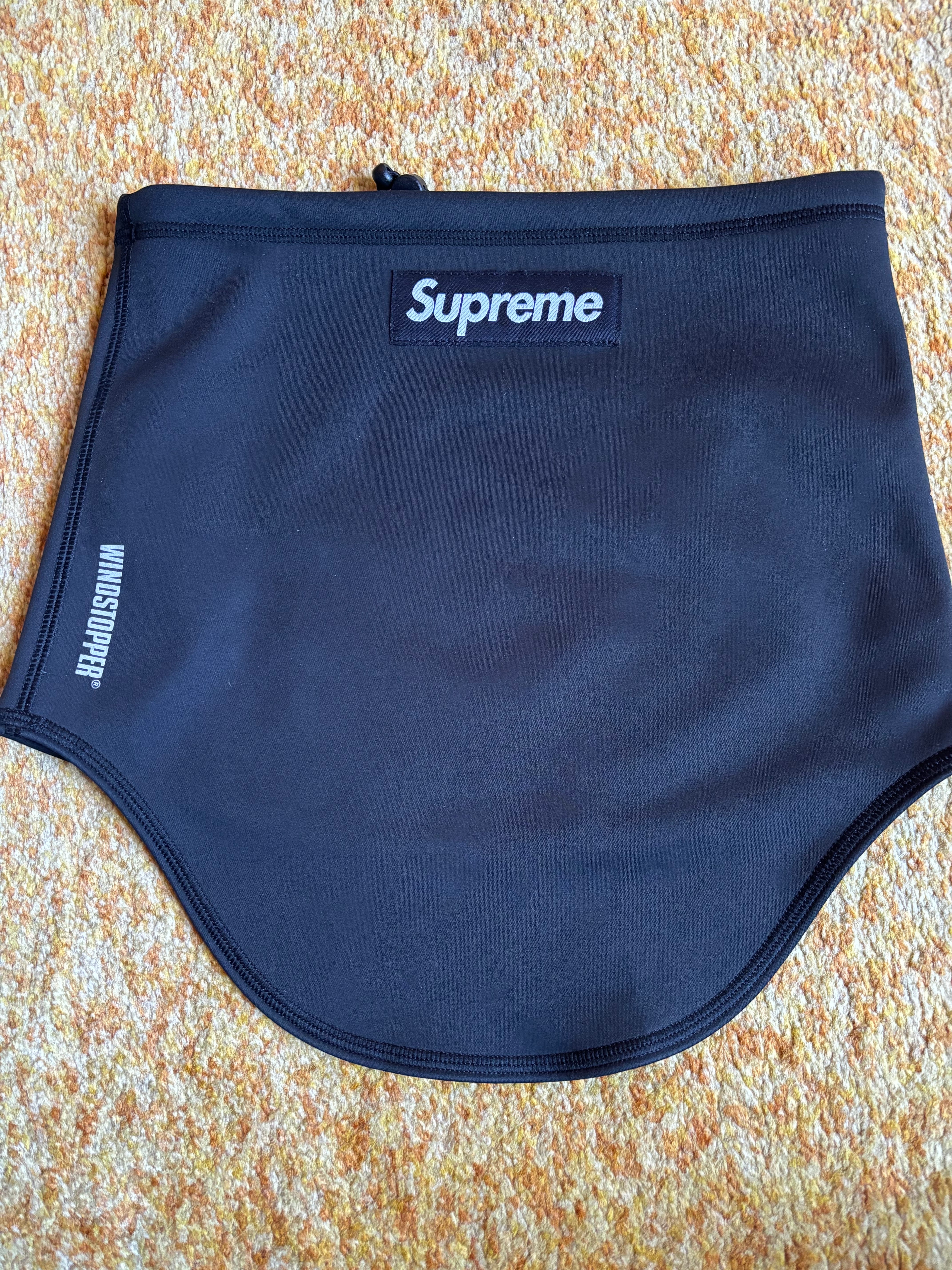 Supreme / Nike® Neck Warmer 