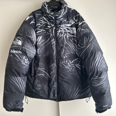 Supreme x The North Face Trompe Loeil Printed Nuptse Jacket "Black"