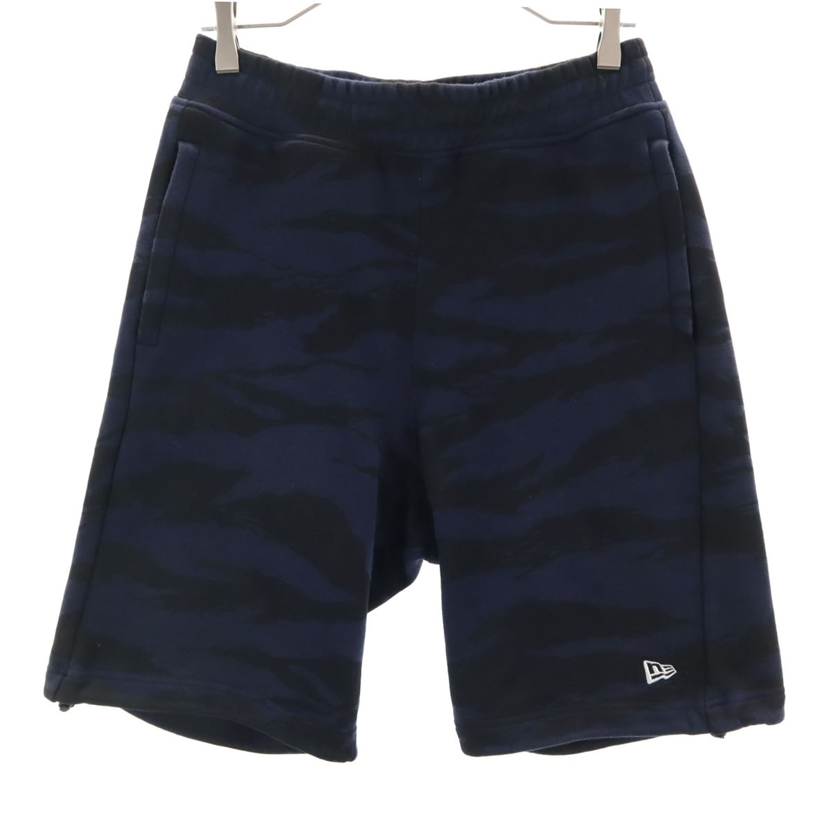 NEW ERA ニューエラ タイガーストライプカモ スウェットショートパンツ ネイビー