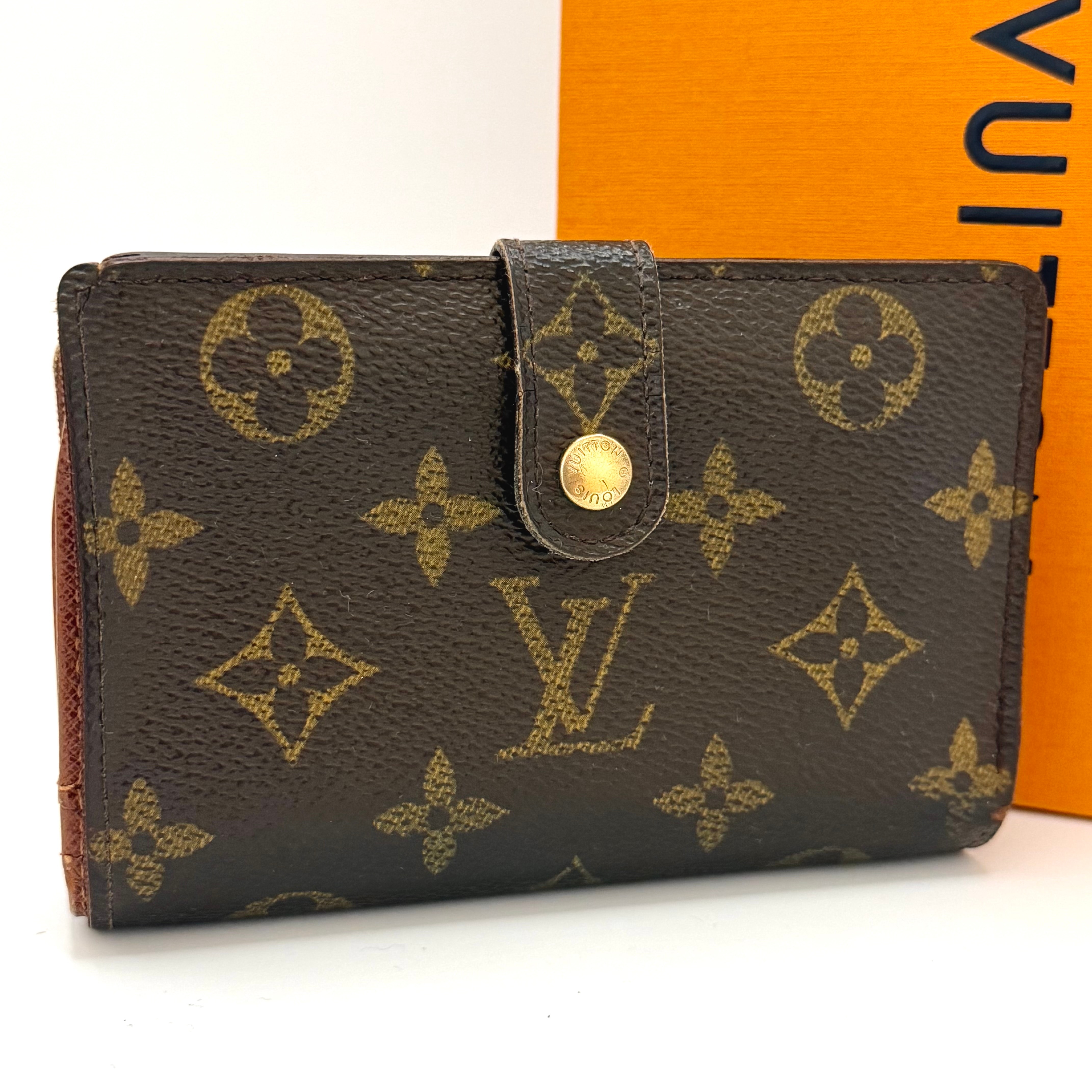 LV × TM カードケース ポルト カルト・ロミー　グリーンティー　村上隆 Louis Vuitton x 村上隆 カードケース ポルトカルト ロミー - メルカリ