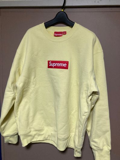 Supreme Box Logo Crewneck "Pale Yellow" (22FW)
