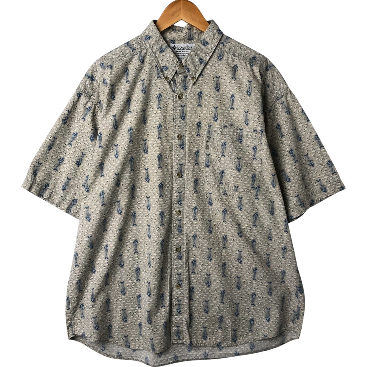 古着 コロンビア Columbia SPORTSWEAR COMPANY 魚柄 半袖 ボタンダウンシャツ メンズXL相当/eaa560161