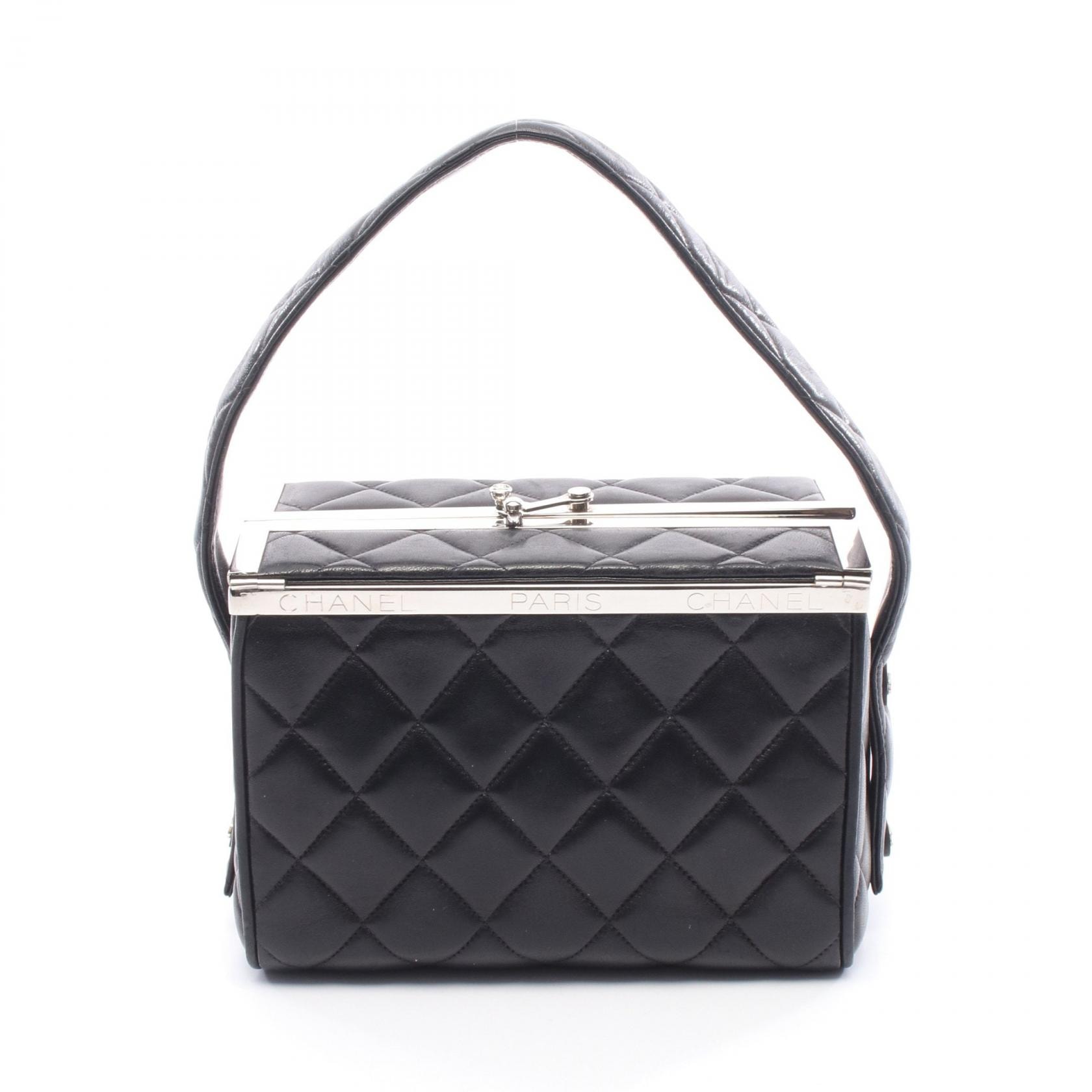 シャネル CHANEL マトラッセ ハンドバッグ バッグ ラムスキン(羊革) レディース ブラック系 【中古】