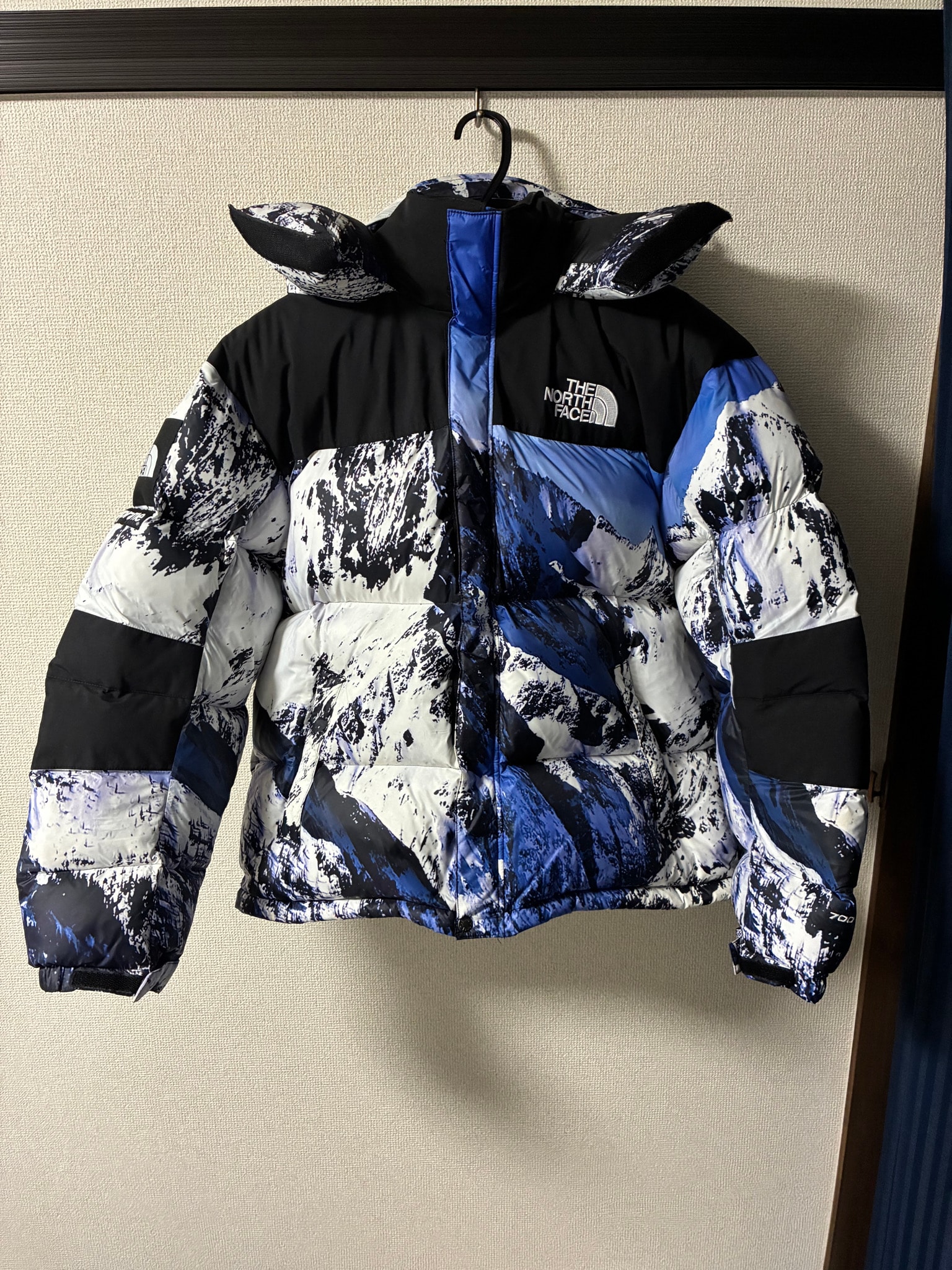Supreme x The North Face Mountain Baltoro Jacket "Blue"