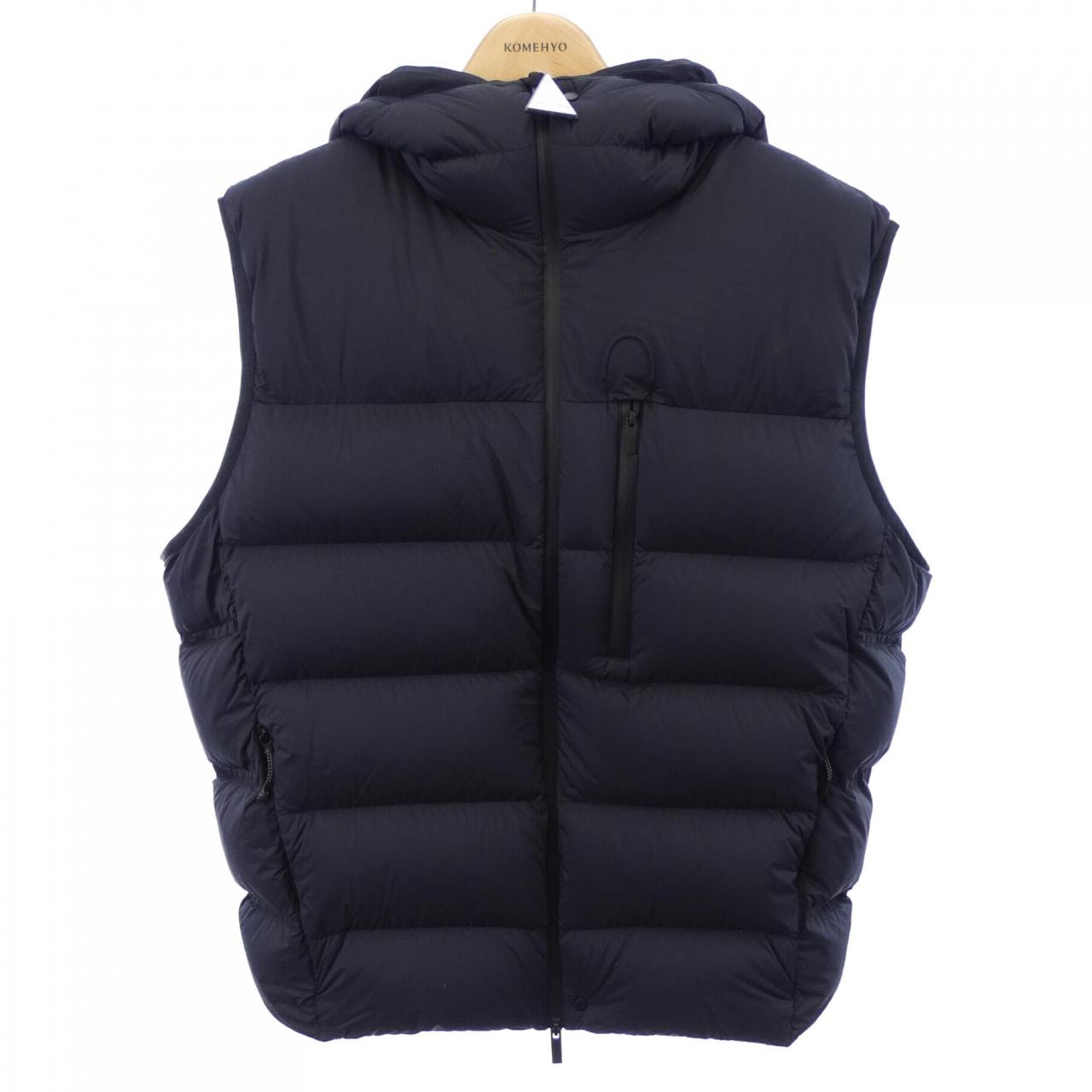 モンクレール MONCLER TAMEGA ダウンベスト