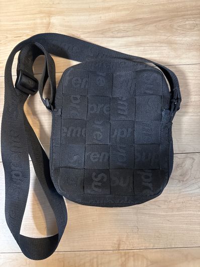 Supreme Woven Shoulder Bag "Black" (24SS)