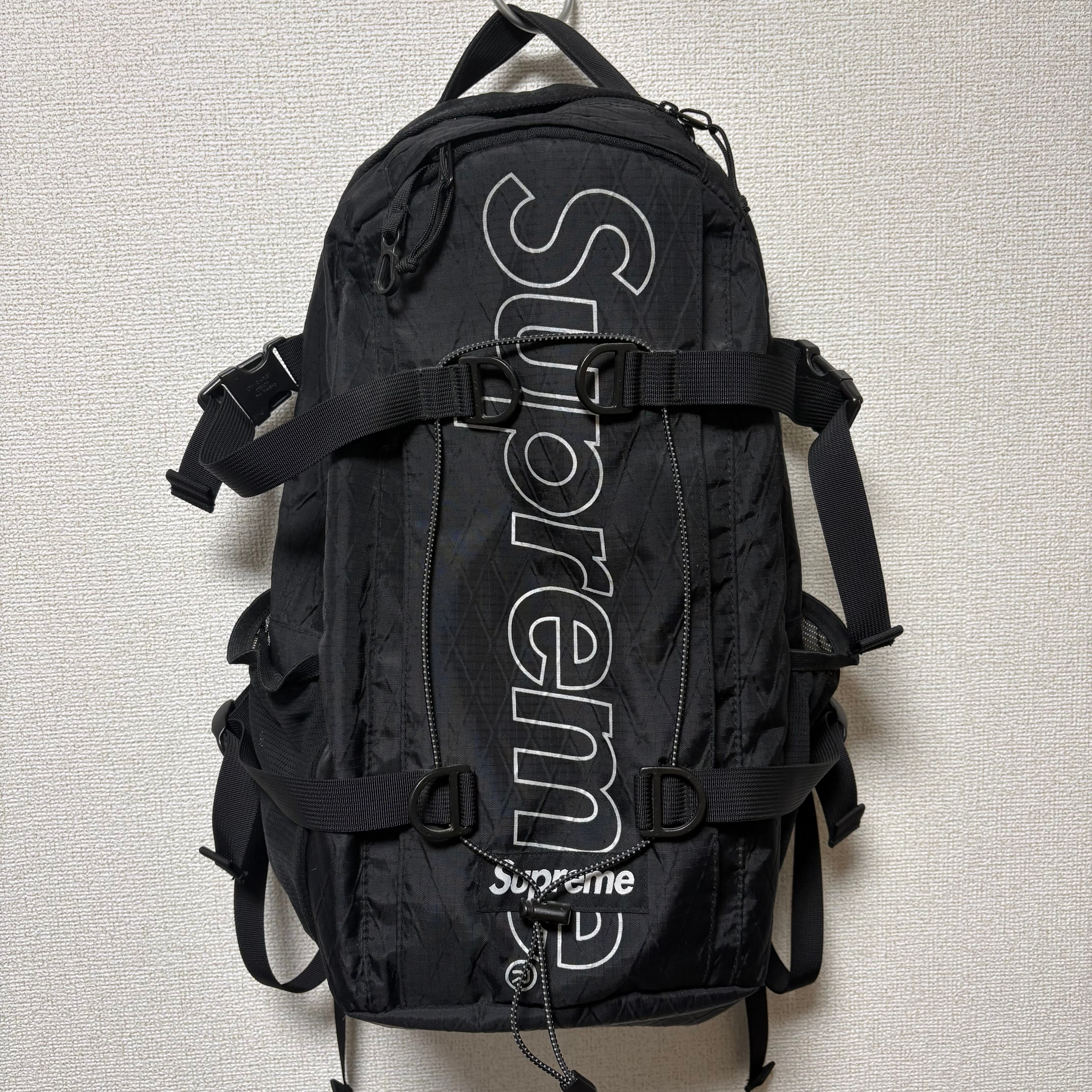 Supreme 18FW Backpack "Black"