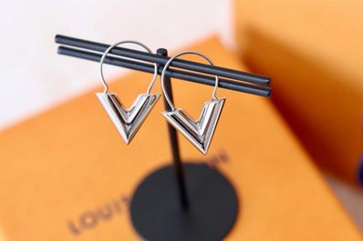 Louis Vuitton Essential V Hoop Earrings "Silver"