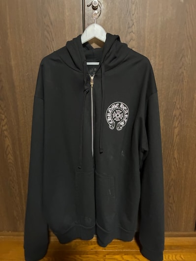 クロムハーツマリブ限定ジップパーカー