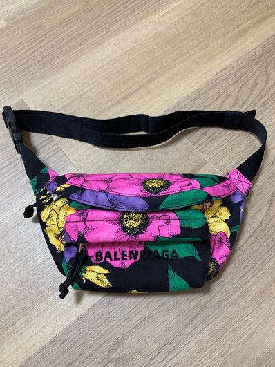 BALENCIAGA Flower Belt bag "Multicolor/Black"