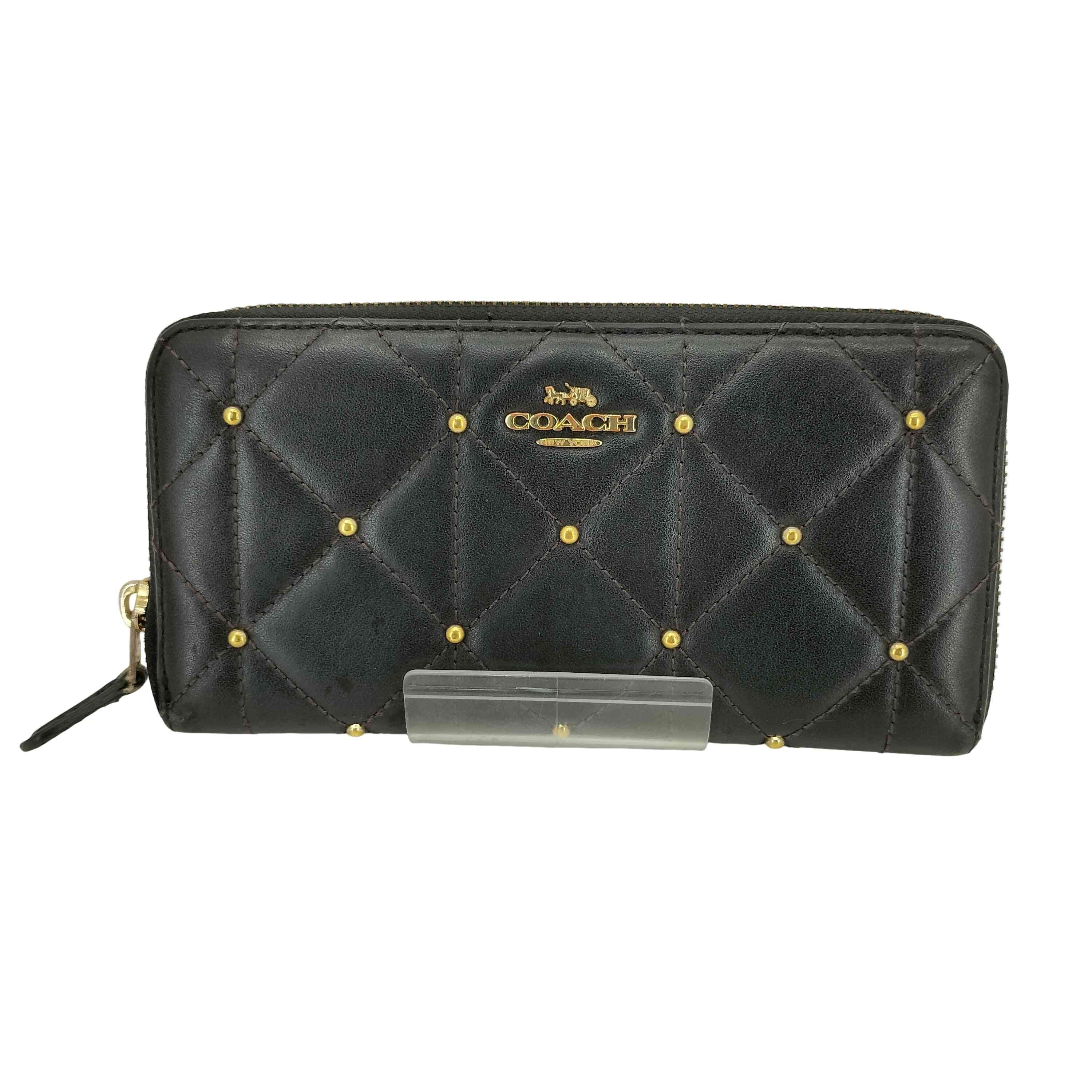 キルティング ゴールドスタッズ レザー ウォレット【1141013142550】