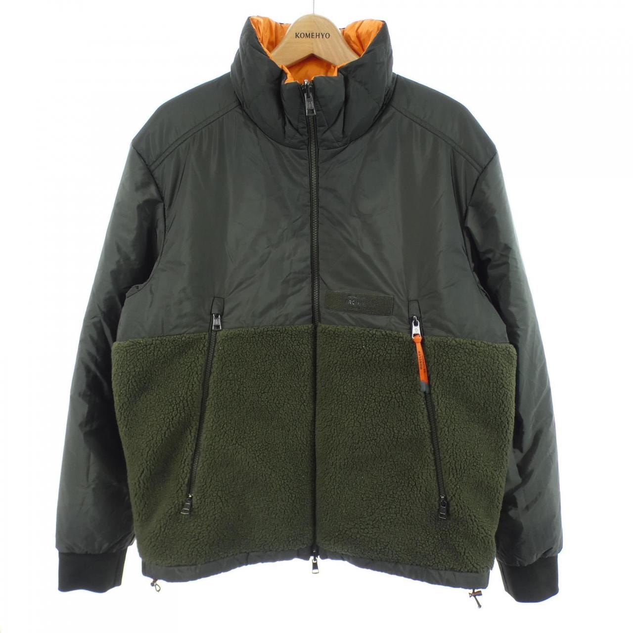 モンクレール MONCLER VALLORCH ダウンジャケット