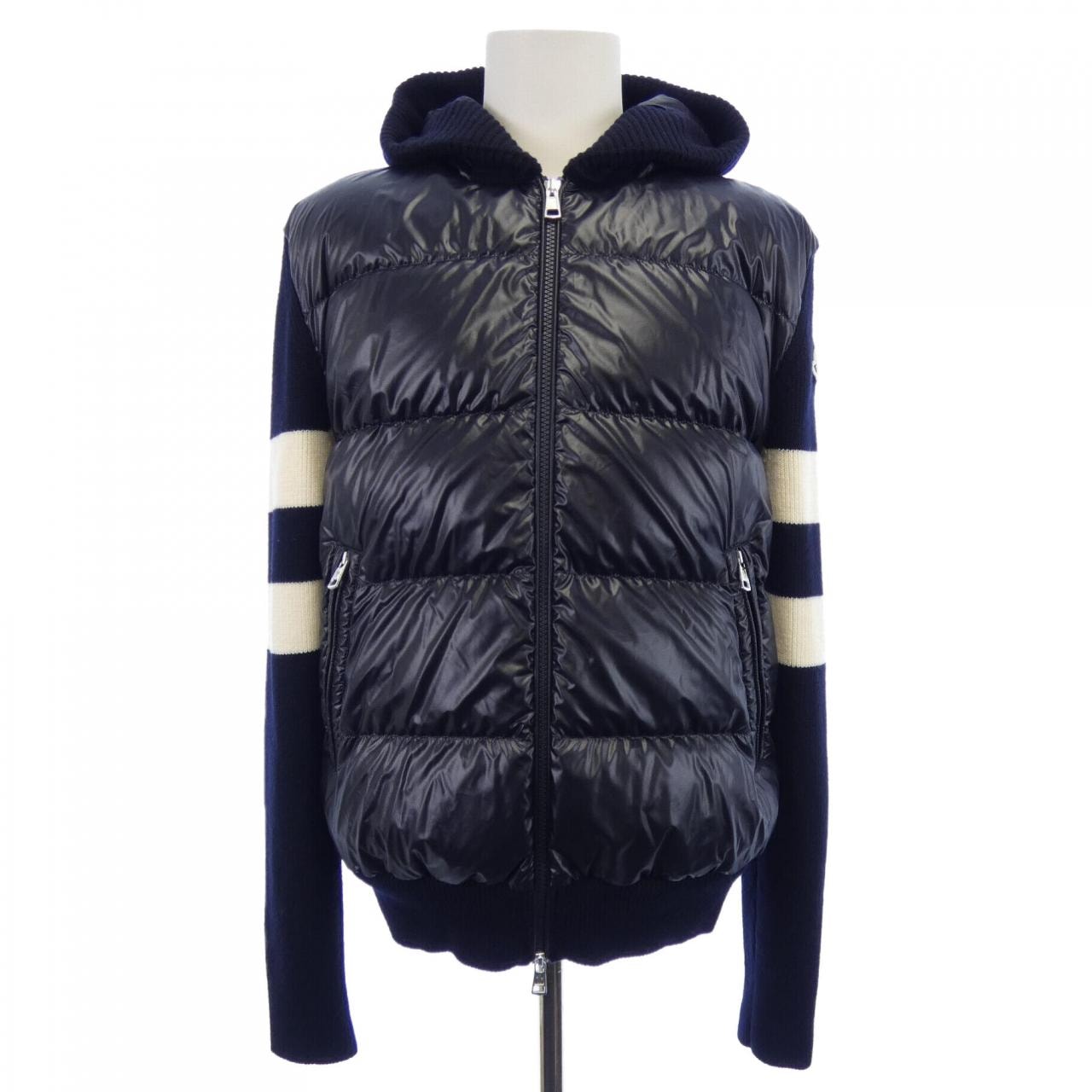 モンクレール MONCLER 20919B00017 ダウンジャケット