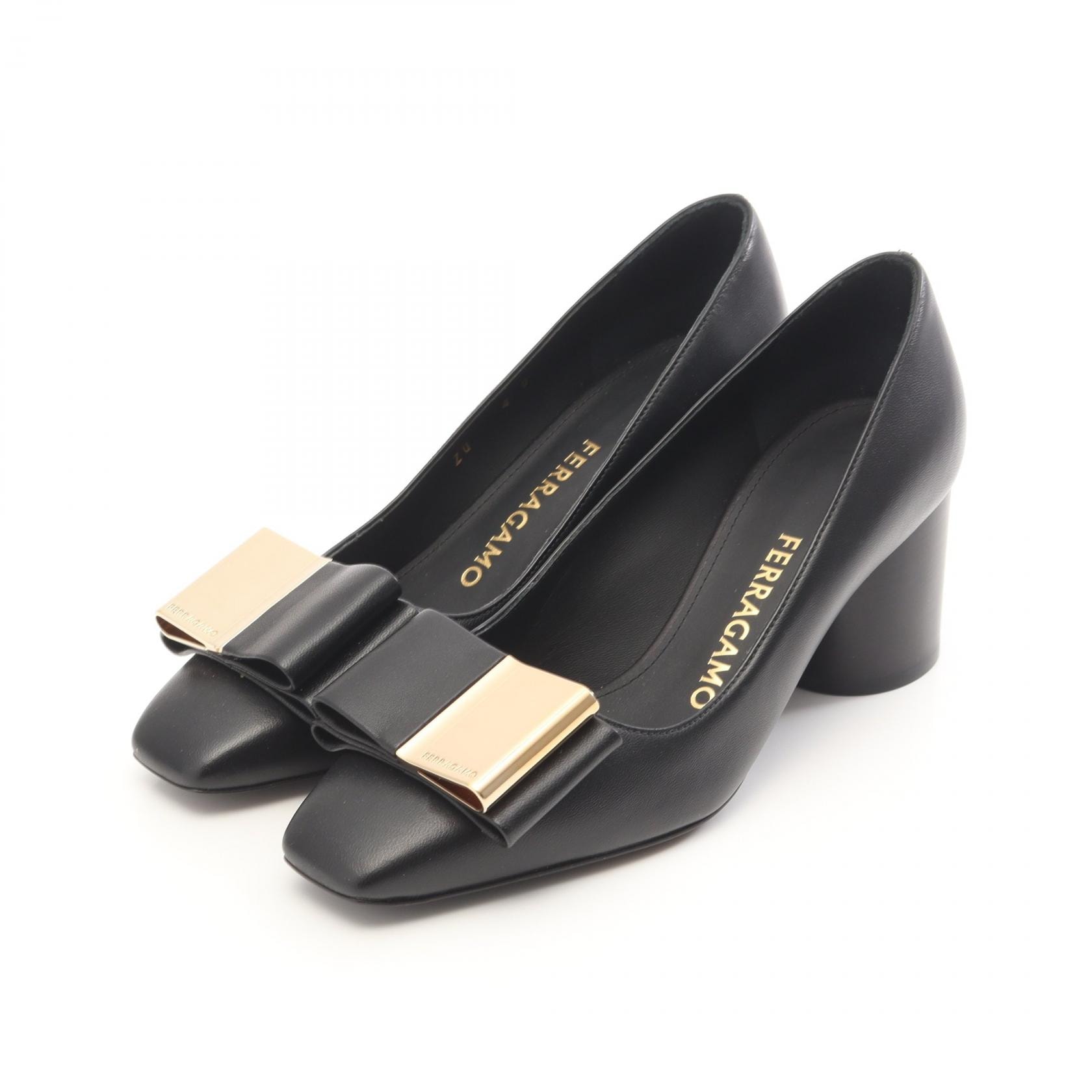 サルヴァトーレフェラガモ Salvatore Ferragamo LENA リボンディテール パンプス 靴 レザー レディース ブラック系 【中古】