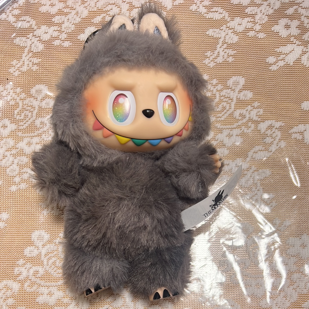 POP MART THE MONSTERS (LABUBU) Big into Energy Series Plush Pendant ID (Secret)