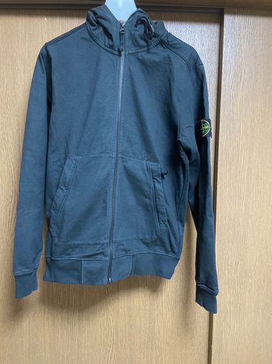ストーンアイランドパーカー