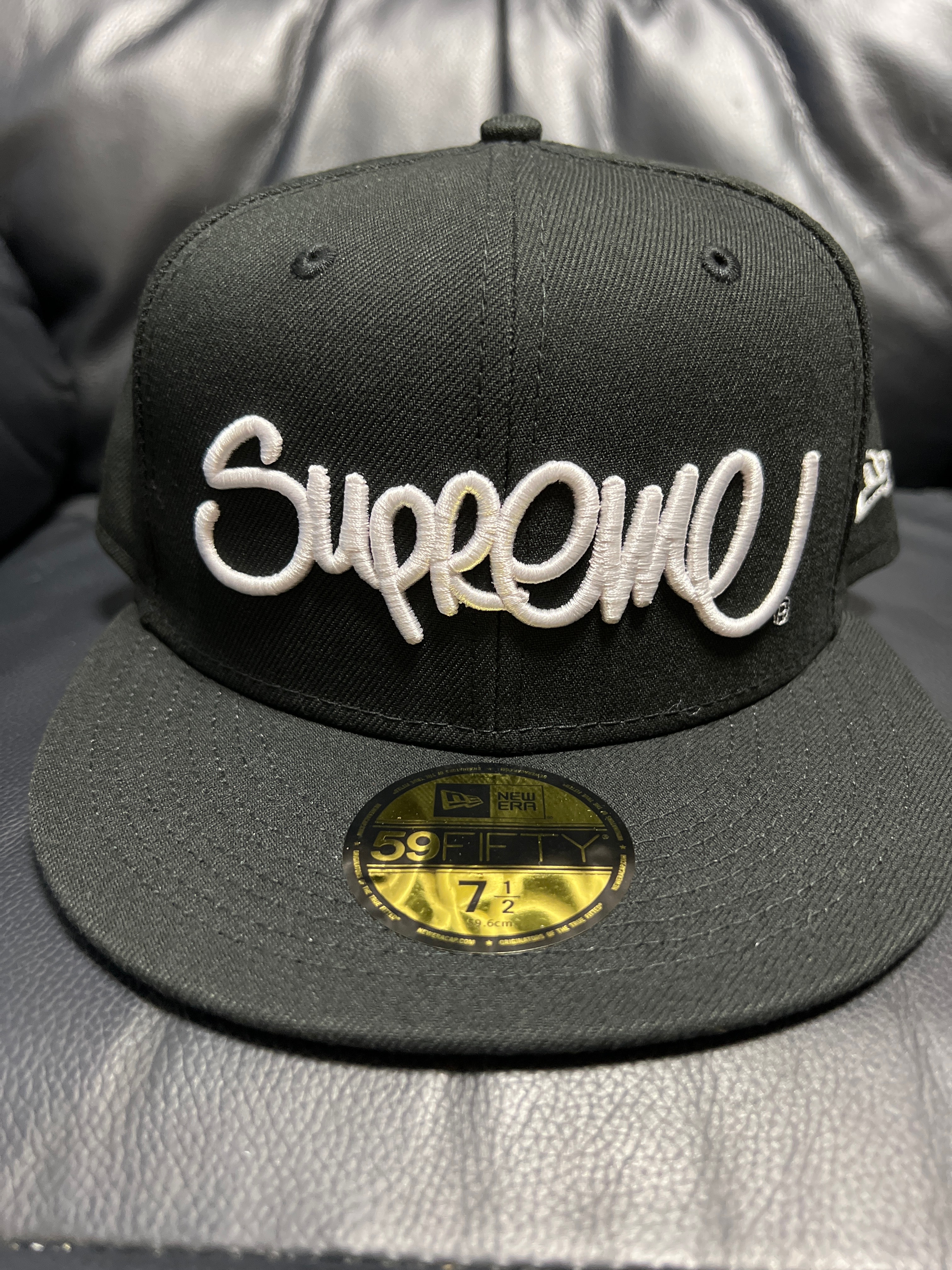 Supreme Handstyle New Era "Black"