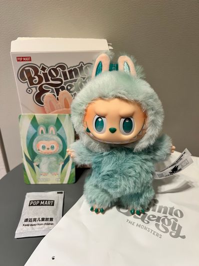 POP MART THE MONSTERS (LABUBU) Big into Energy Series Plush Pendant SERENITY