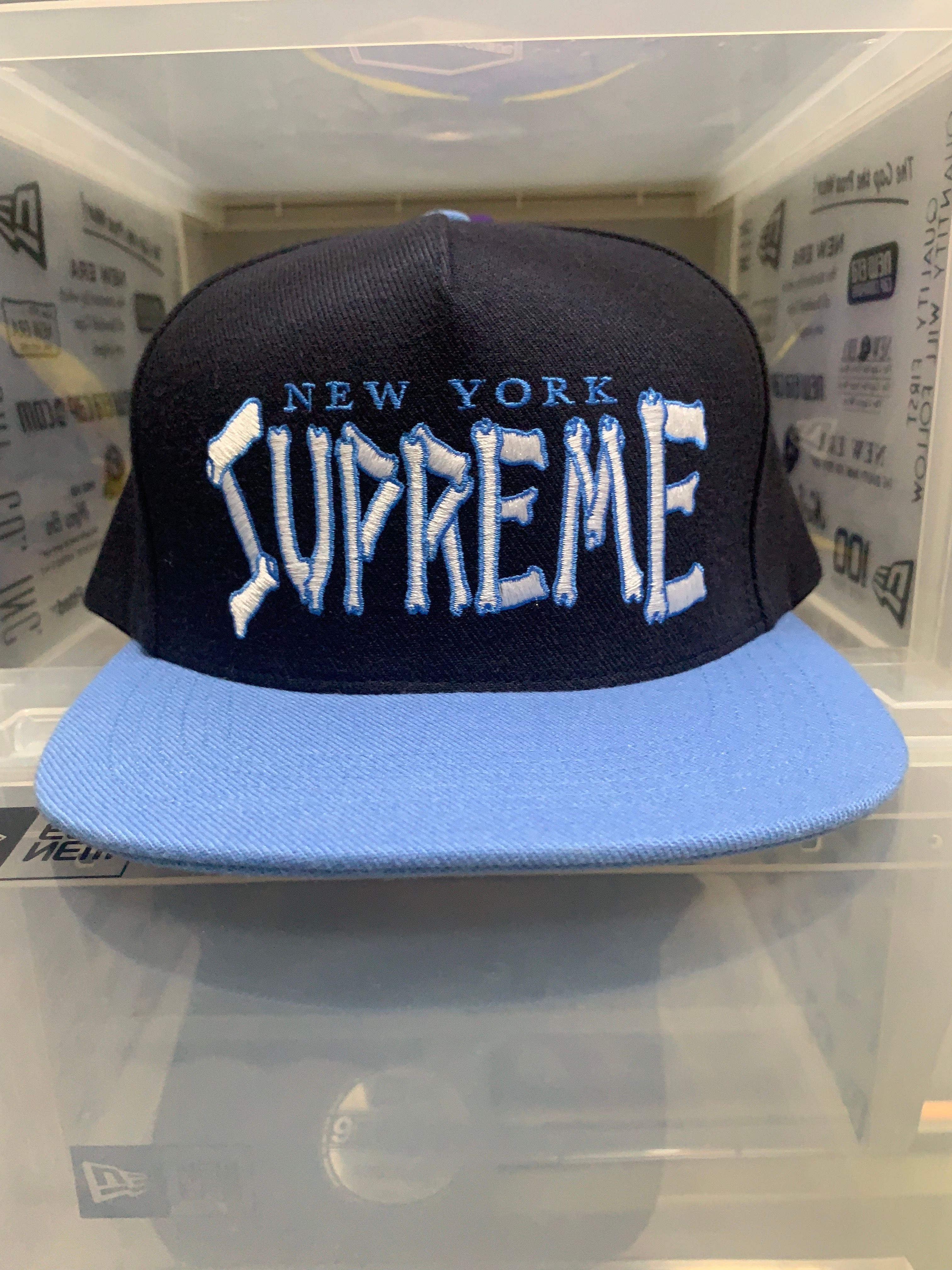 Supreme Bones Logo 5-Panel "Navy"